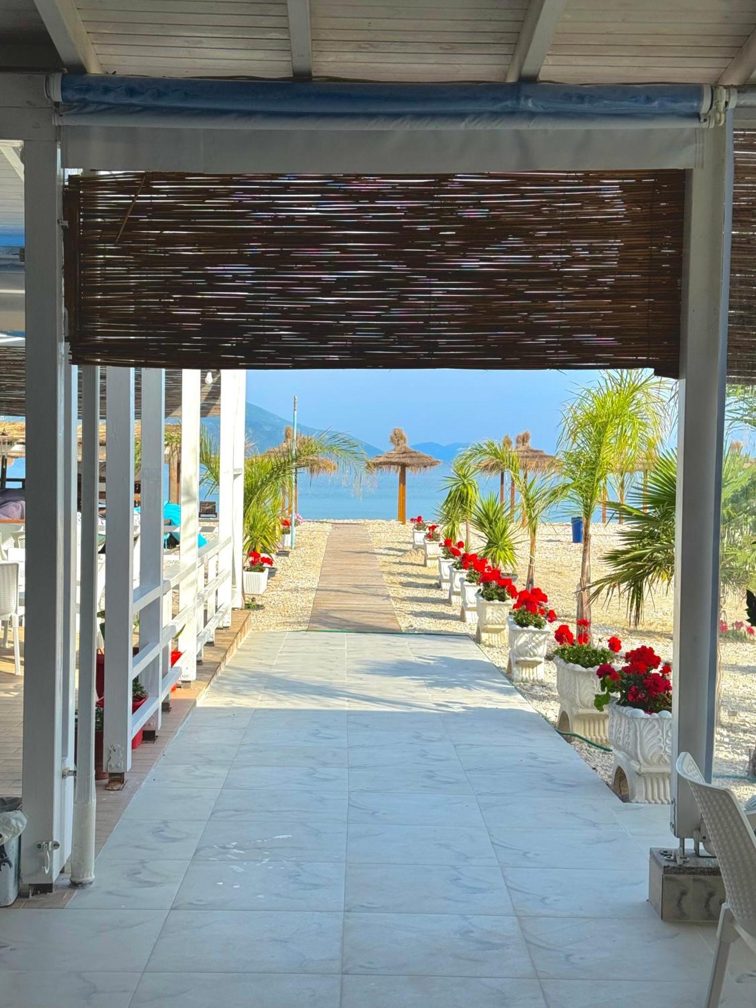 Blue Paradise Hotel Orikum Dış mekan fotoğraf