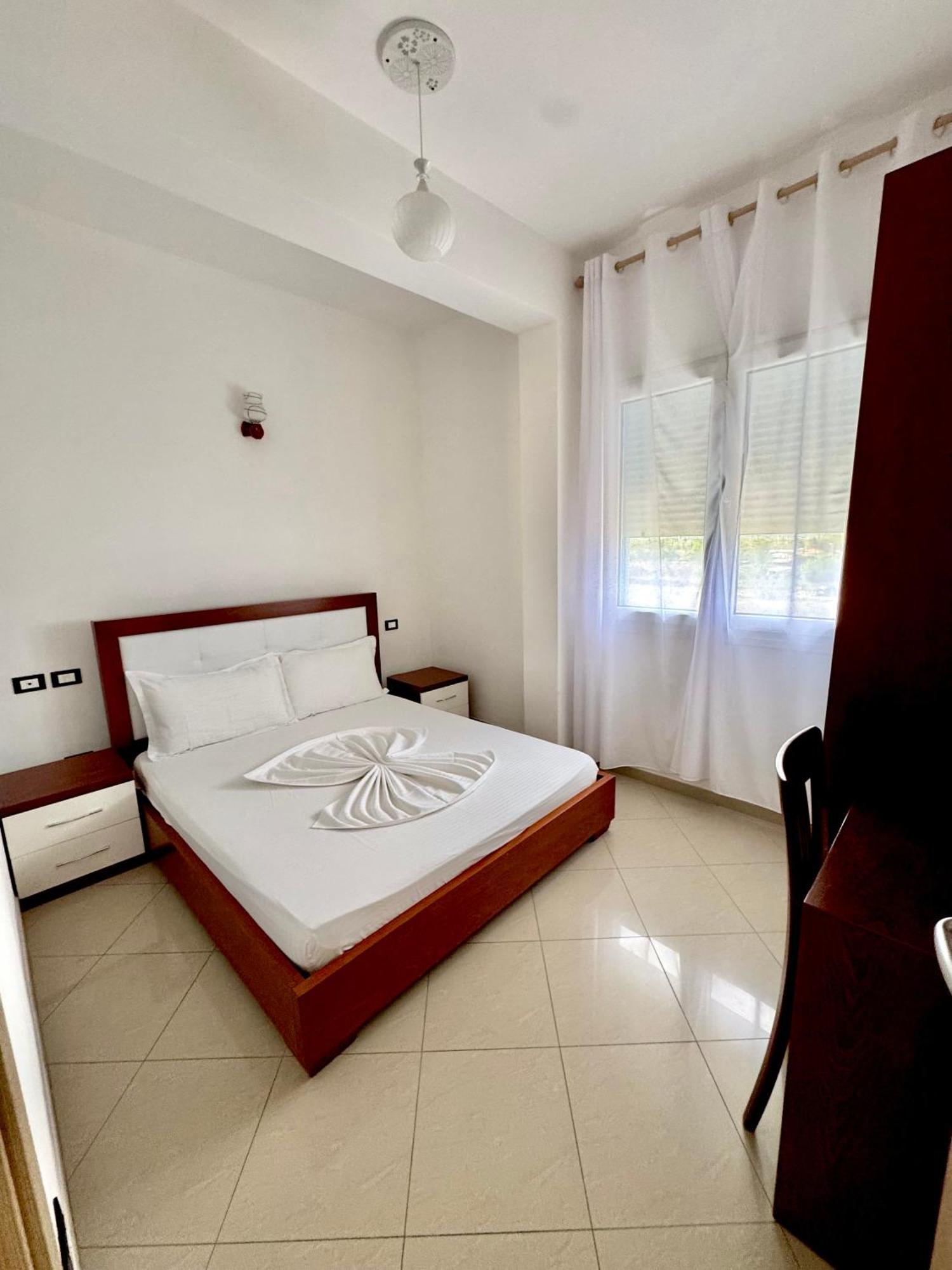 Blue Paradise Hotel Orikum Dış mekan fotoğraf