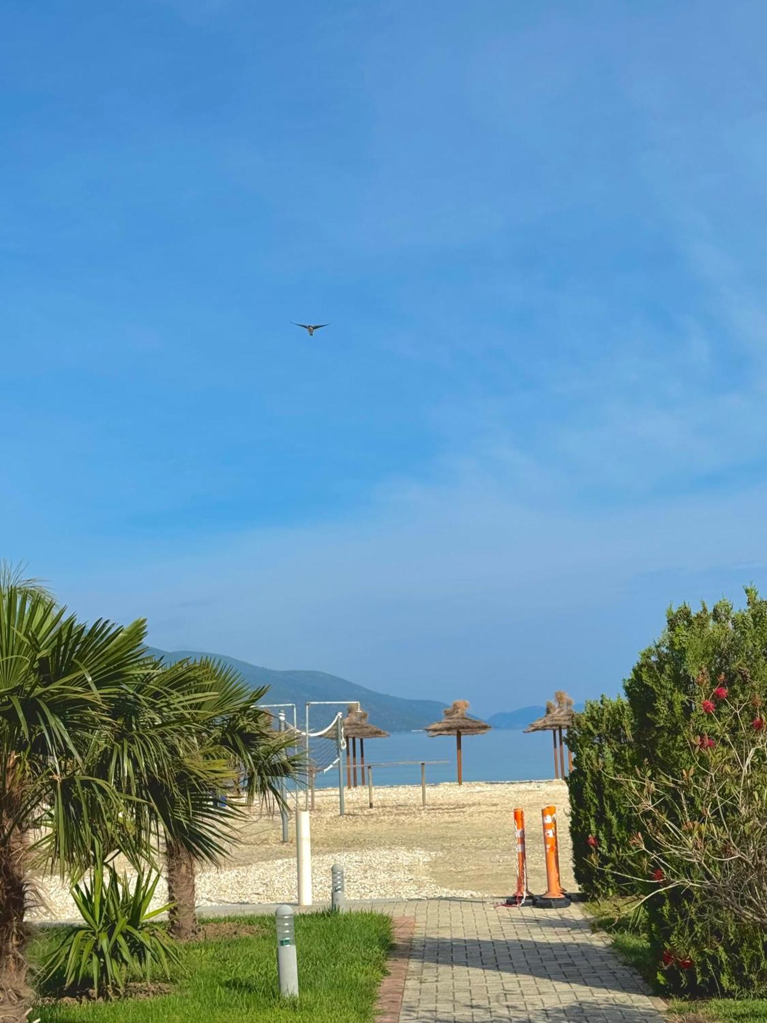 Blue Paradise Hotel Orikum Dış mekan fotoğraf